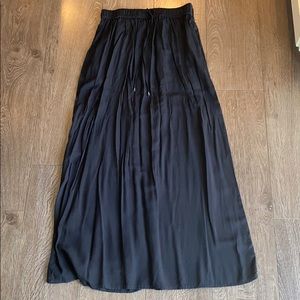 Long black skirt